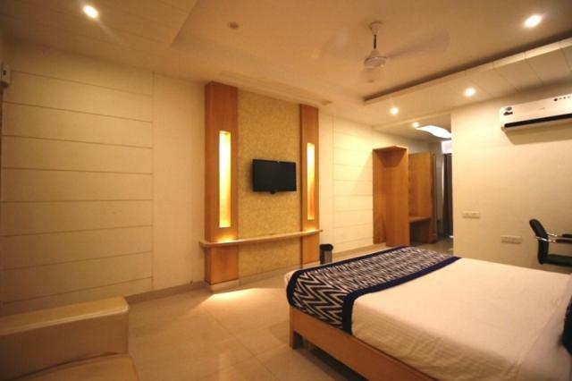 Hotel Yash Inn Mirzapur Luaran gambar