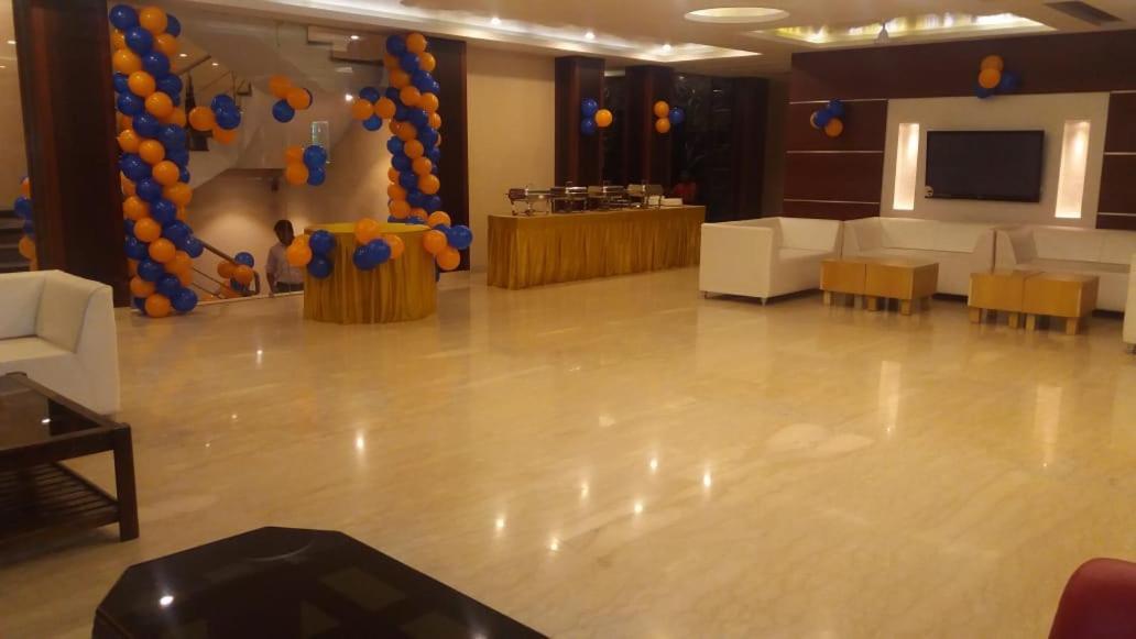 Hotel Yash Inn Mirzapur Luaran gambar