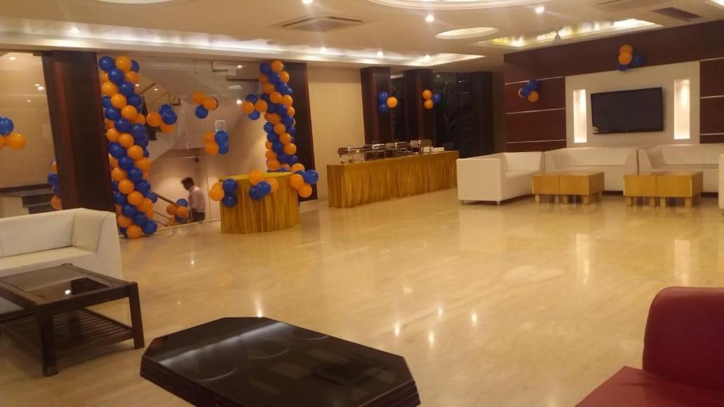 Hotel Yash Inn Mirzapur Luaran gambar