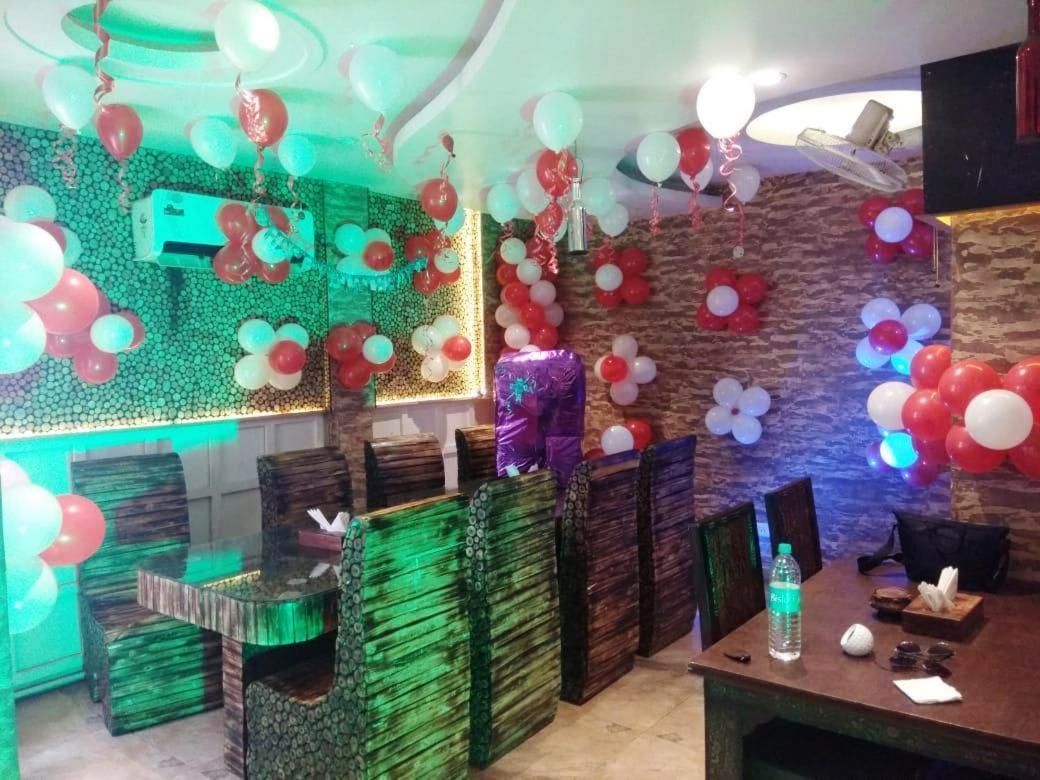Hotel Yash Inn Mirzapur Luaran gambar