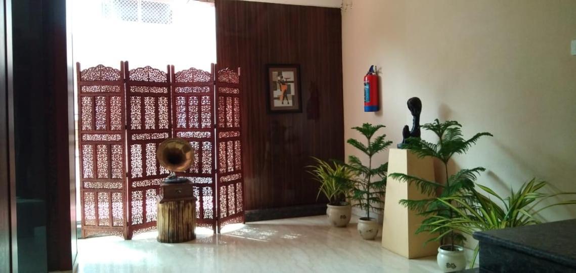 Hotel Yash Inn Mirzapur Luaran gambar