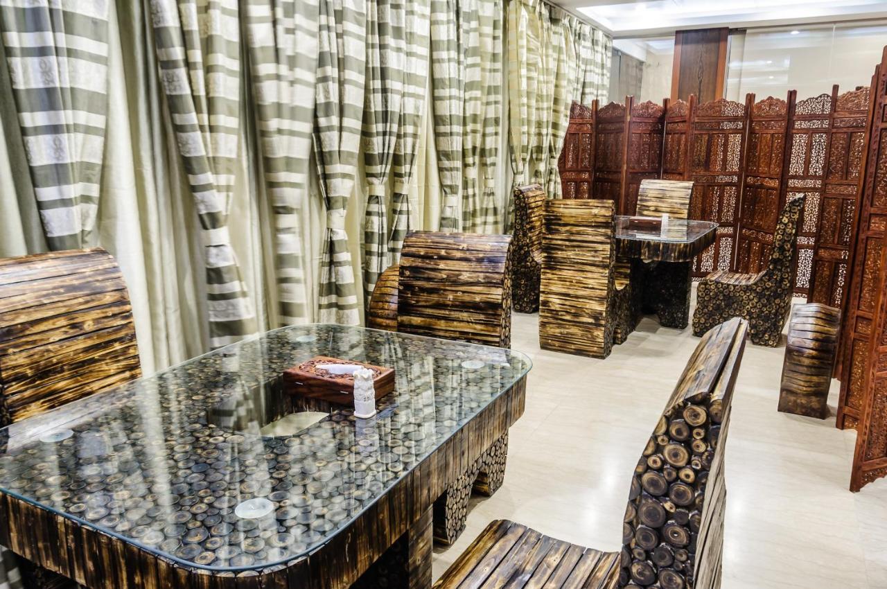 Hotel Yash Inn Mirzapur Luaran gambar